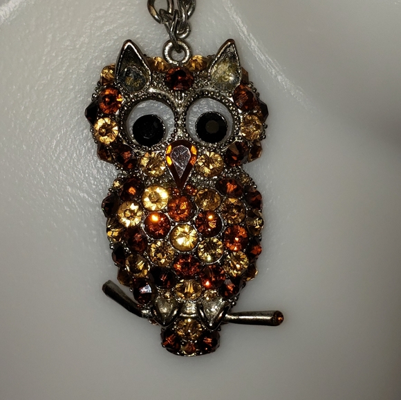 4 beautiful Necklaces - Picture 14 of 16